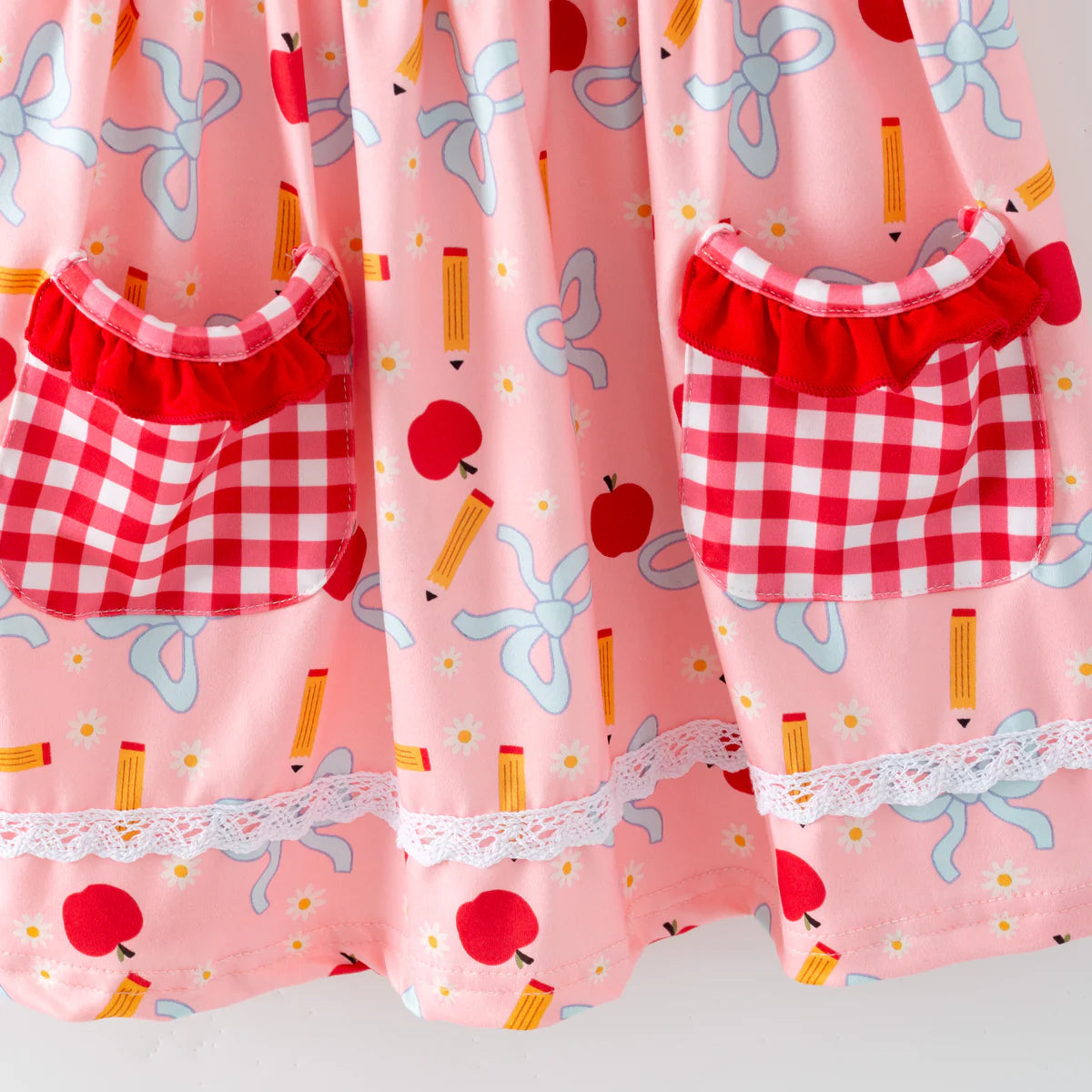 Apples and Bows | Preorder (Copy)